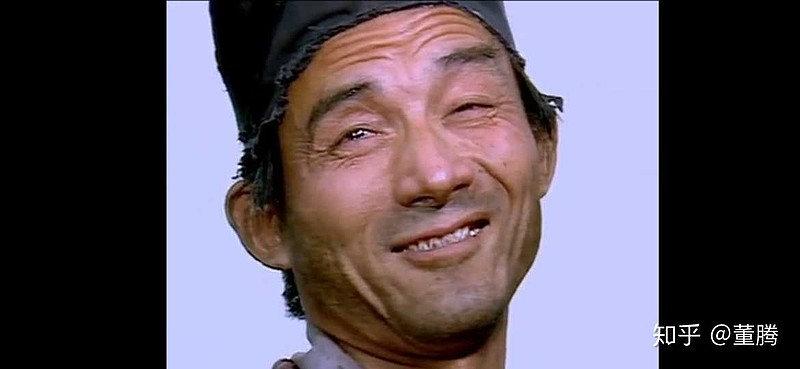 喜似悲来悲还喜,留着眼泪笑嘻嘻, 菩提树下呆和尚,雨过山青搓老泥.