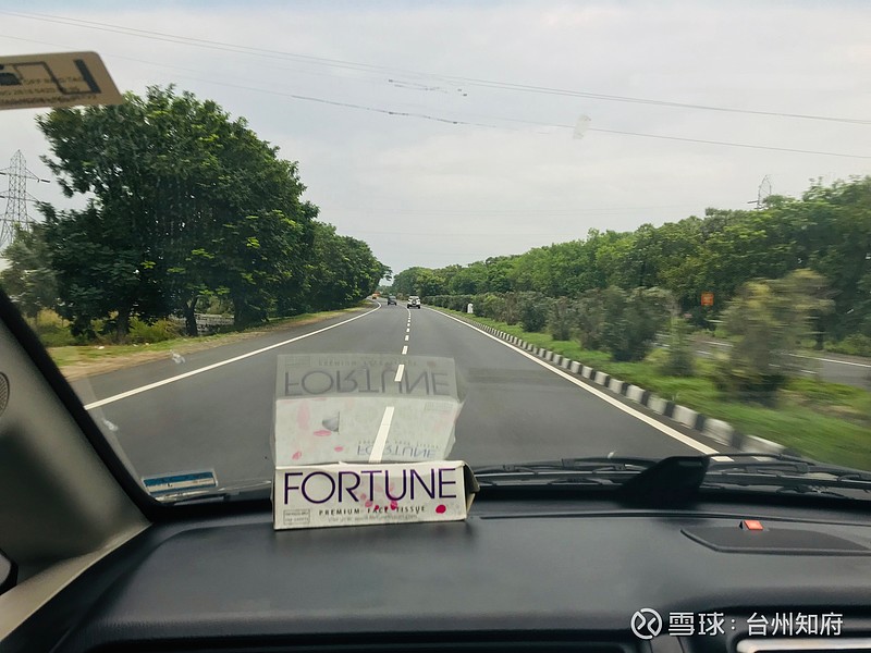 印度印象 给各位看看印度的火车，印度的高速公路，印度的城市，和你们想像的一样么？ - 雪球