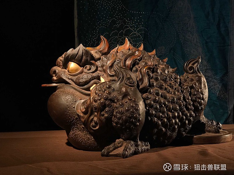 金蟾 大师级紫砂金蟾,全手造物,口含金钱,脚踩元宝,形象丰满,生动霸气