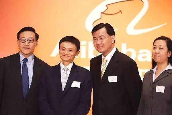 如今的蚂蚁金服董事长兼ceo;还有一个是武卫,如今的阿里巴巴cfo