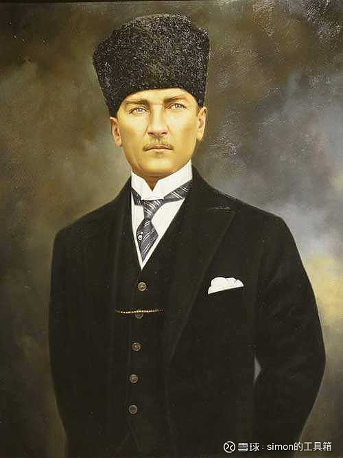 土耳其之父的穆斯塔法凯末尔因在战争中成功地保卫了达达尼尔海峡而