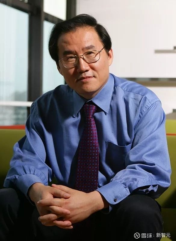 郭博士拥有美国康乃尔大学硕士和博士学位,北京大学学士学位.