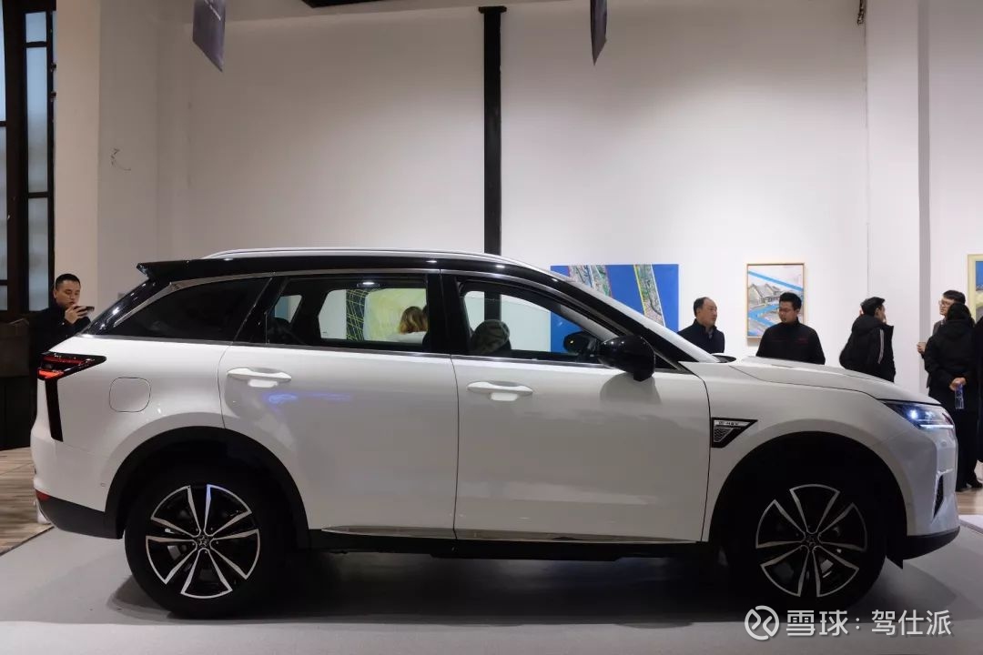 为什么说启辰星可能成年第一个爆款自主suv 仕点当我将启辰星的局部照片发到朋友圈后 一位已在海外工作的设计师在下面留言 这台实车感觉如何 曾经也作出贡献的项目 可以