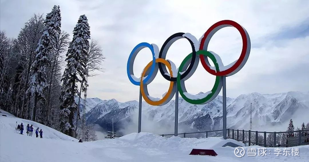 滑雪为何越来越流行 文 李东楼不知道什么时候开始 滑雪在国内悄然成为一种流行的风潮 朋友圈 新闻里出现滑雪的频率越来越高 不久前 上了高消