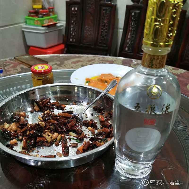 关灯吃面喝酒…$五粮液(sz000858)$ - 雪球