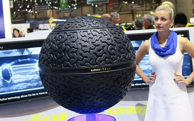 而奥迪曾经计划在2020年实现这种球形轮胎商用的,眼看如今第一季度