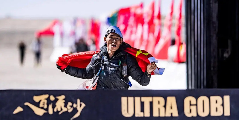 梁晶挑战中国超马新纪录 "疫"散花开一场特殊的马拉松即将响起发令枪