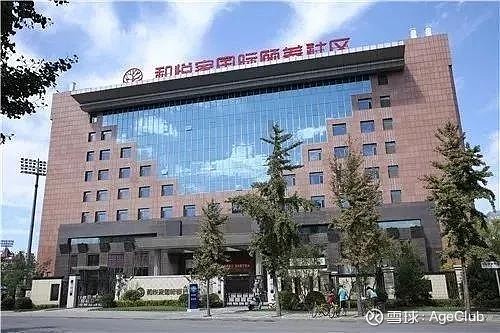 南礼士路站,木樨地站,军事博物馆站,公主坟站,万寿路站,五棵松站,玉泉