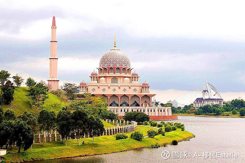 馬來西亞,全稱馬來西亞聯邦(malaysia,前身馬來亞),簡稱大馬.