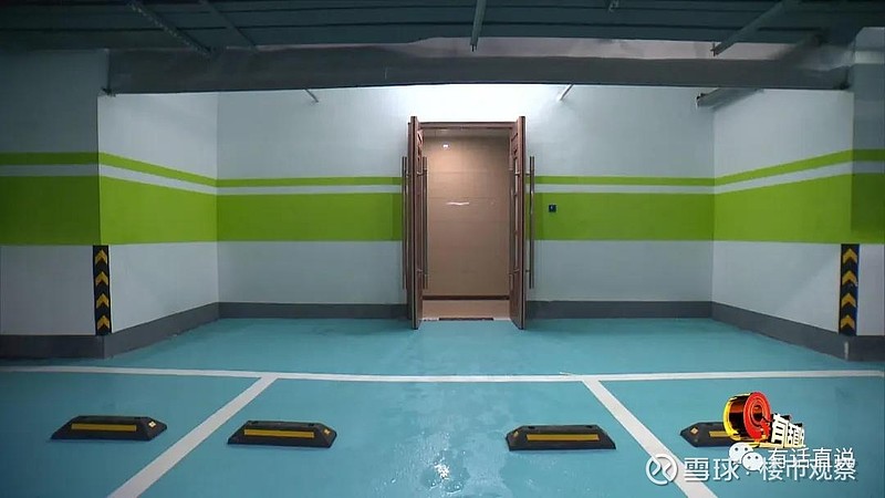 龙湾中央公园地下车库门厅入口怎么就成了停车位