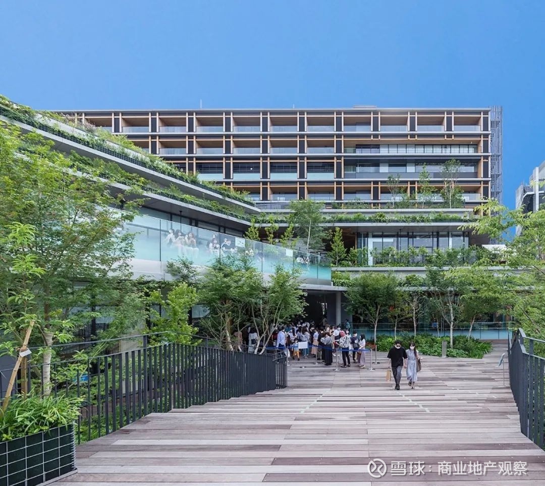 优衣库 宜家 资生堂都在东京这座新mall开 全球首家 东京 一直都不停地给我们带来新mall新地标 6月6日才开业的with Harajuku成了东京原宿全新焦点 不久前