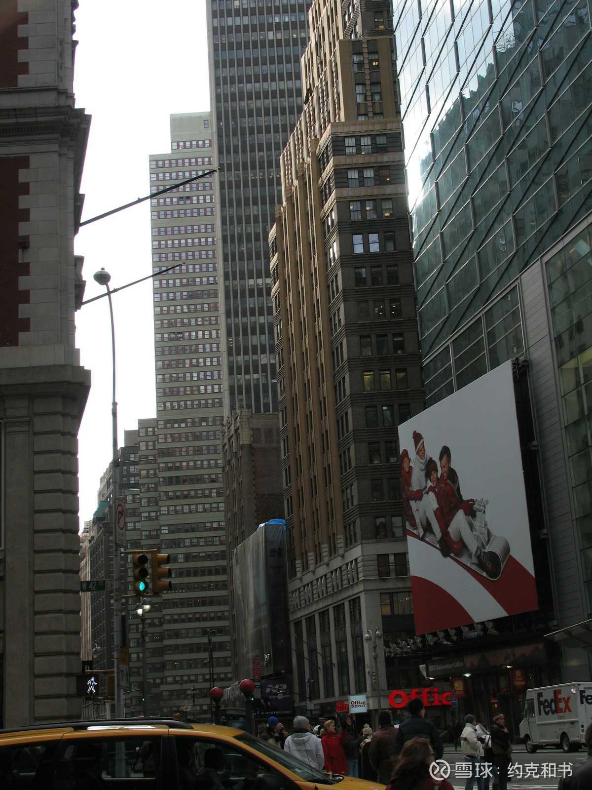 第四集汉密尔顿的旋转门临危受命，年轻的财政部长汉密尔顿点纸成金，将国家信用变成源源不断的资本挽救了刚刚诞生的美国。百老汇大街