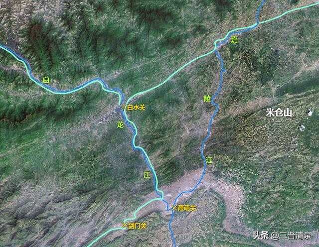 剑门关与葭萌关白水关以南的蜀道所依托的是白龙江河谷,因为这条河谷