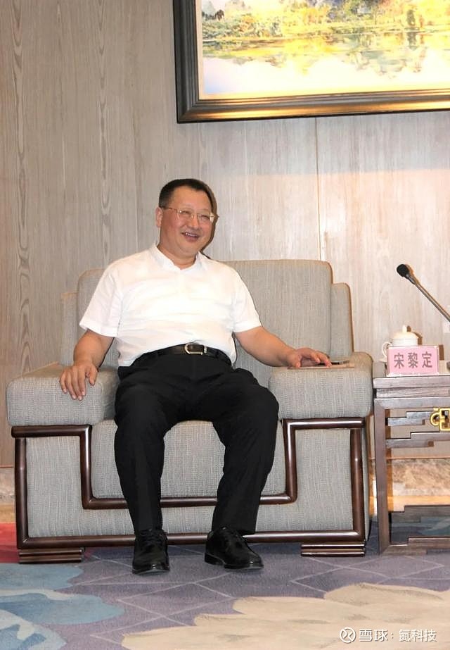 中国长城董事长会晤桂林市长 文,图/丁凯编辑/洛川7月30日,中国长城