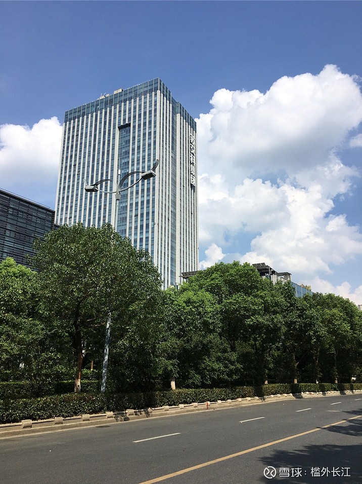 $苏交科(sz300284)$ 苏交科 在南京河西的设计总部大厦,花了多少钱啊?