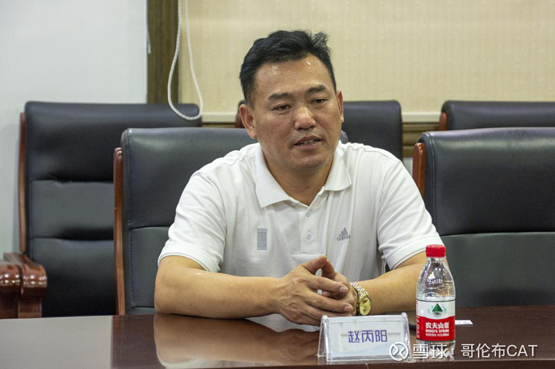 2020年8月8日上午,哥伦布董事长赵丙阳携一众哥伦布核心领导团队抵达