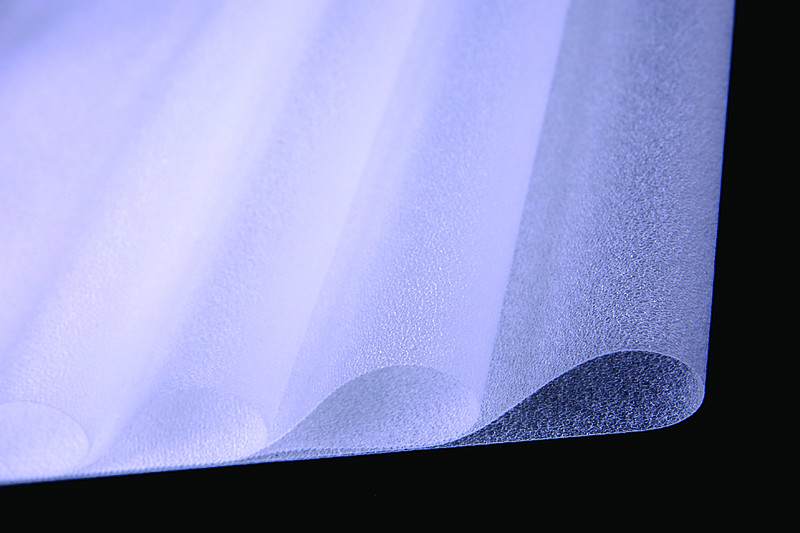 双面组件推动poe胶膜扩张加速供需紧张下量价齐升