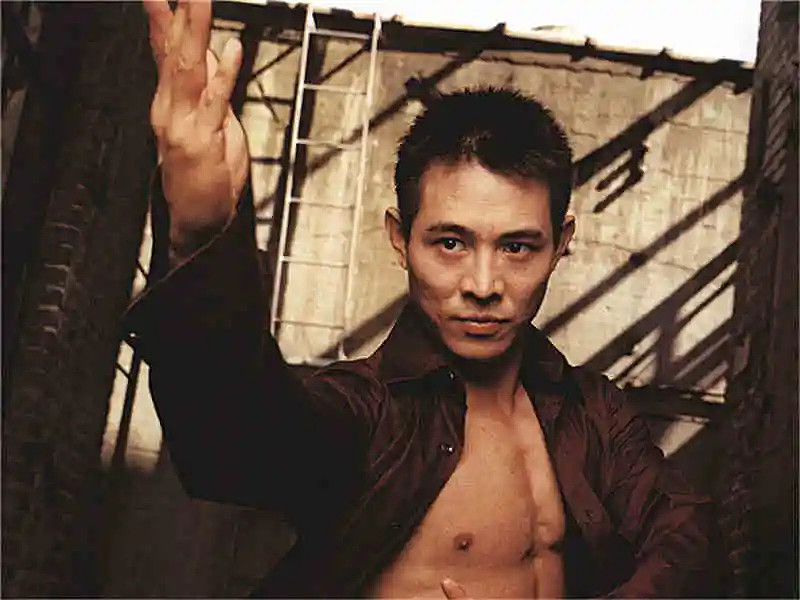 李连杰:繁华阅尽,我为什么选择修行? 30年前,出现在银幕上的李连杰是武打巨星,在《少林寺》、《黄飞鸿》、《霍元甲》中塑... - 雪球