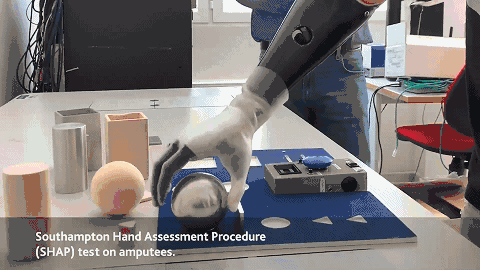 来了这才是真正的仿生机械手