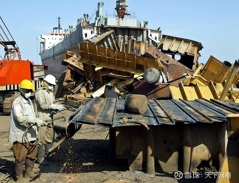 疫情引发邮轮报废潮印度港口喜迎狂欢盛宴