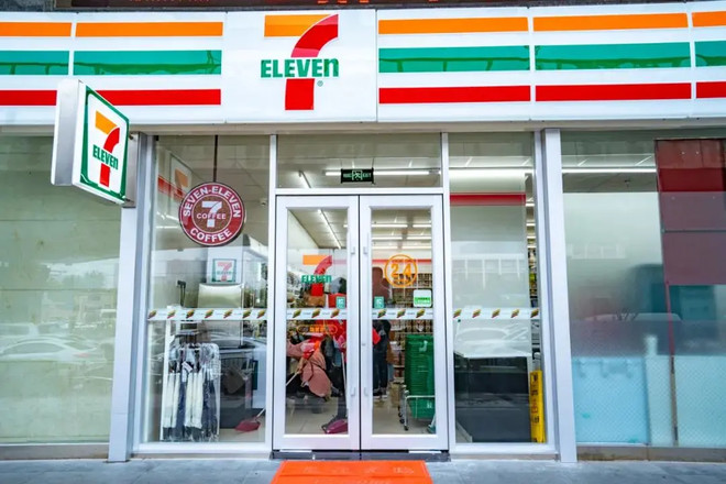 河南首家7eleven便利店在鄭州開業