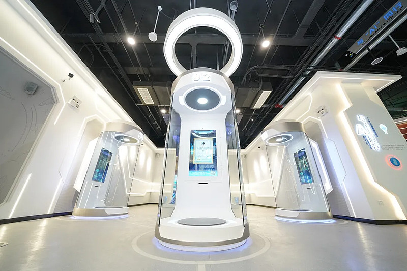 讯飞未来港用ai点亮好奇心的世界青岛讯飞人工智能科技馆迎来首批班级