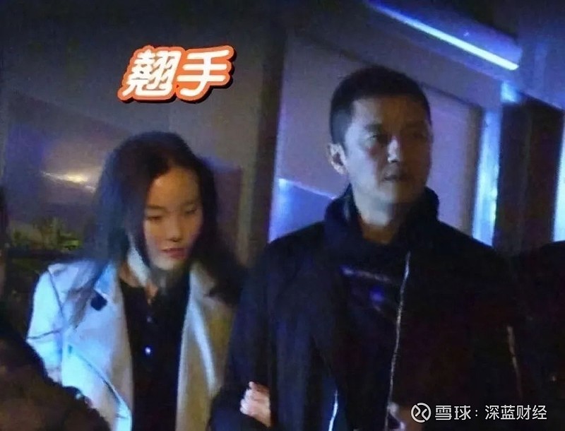 李亚鹏新闻不断:与小19岁女友公开恋情,四千万欠款案昨日开庭!