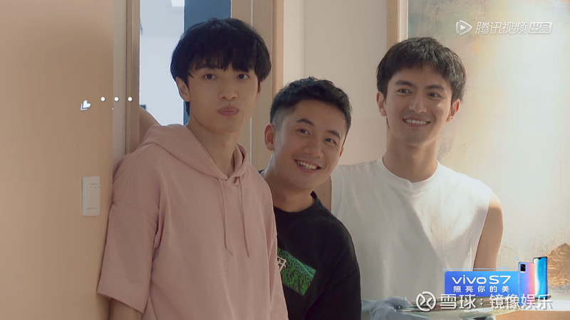 恋爱观察类综艺的舆论场正在变成男德班