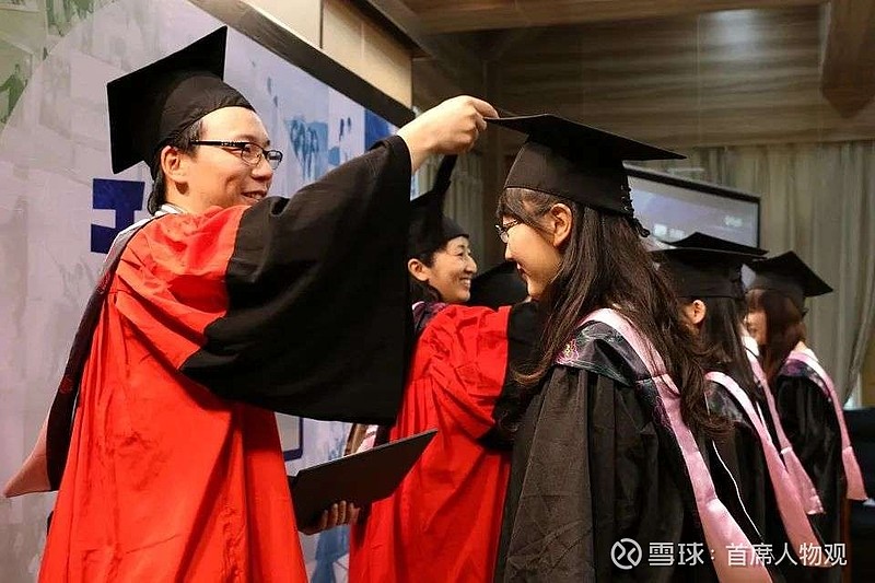 我,为了当房产经纪人,用985学历镀了层金 作者:殷万妮 编辑:江岳01 5