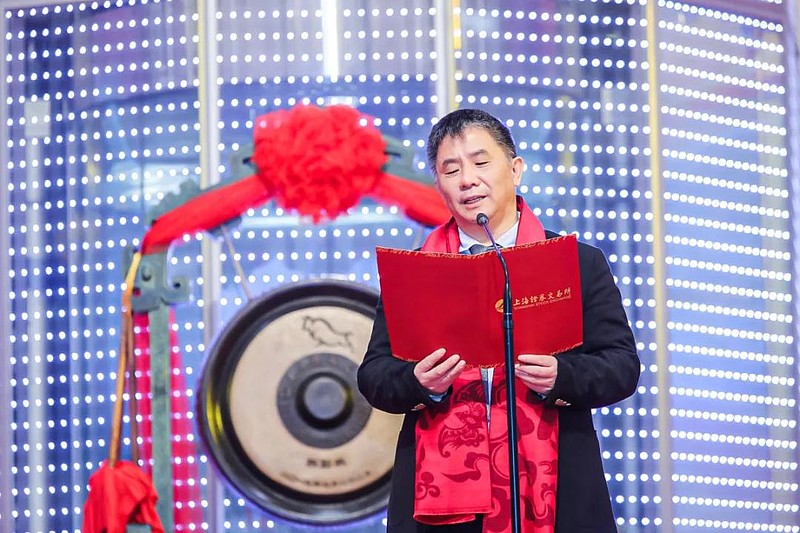 惠泰医疗科创板上市:市值180亿 成正辉父子为实控人
