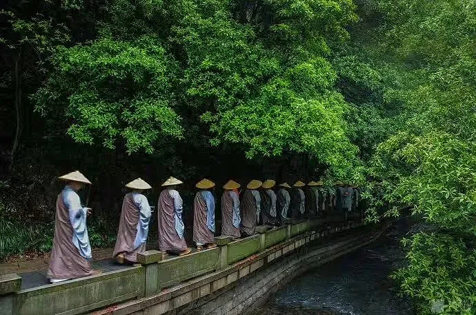 學會讓人三尺,方能渡己一生