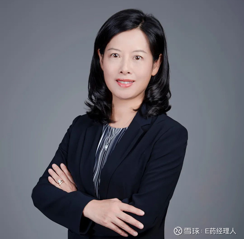 2020年初,信奉"没有专业的人,就不能搞专业的事"的杜锦豪把曾经担任