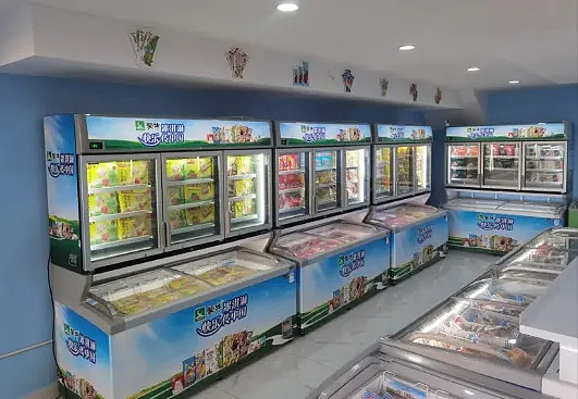 蒙牛跨界全国首家34冷冰器34火锅食材超市开业