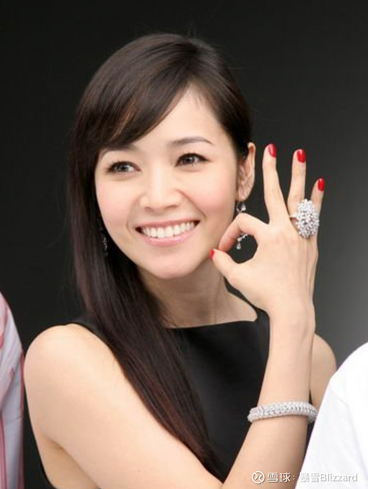 毕业的爹,为了把儿子送进南加大这样的二流学校,是想做侯佩岑的校友吗