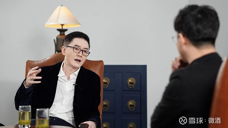 六问"听花酒" 文 | 罗亚玲 日前,微酒董事长黄磊对听花酒总设计师