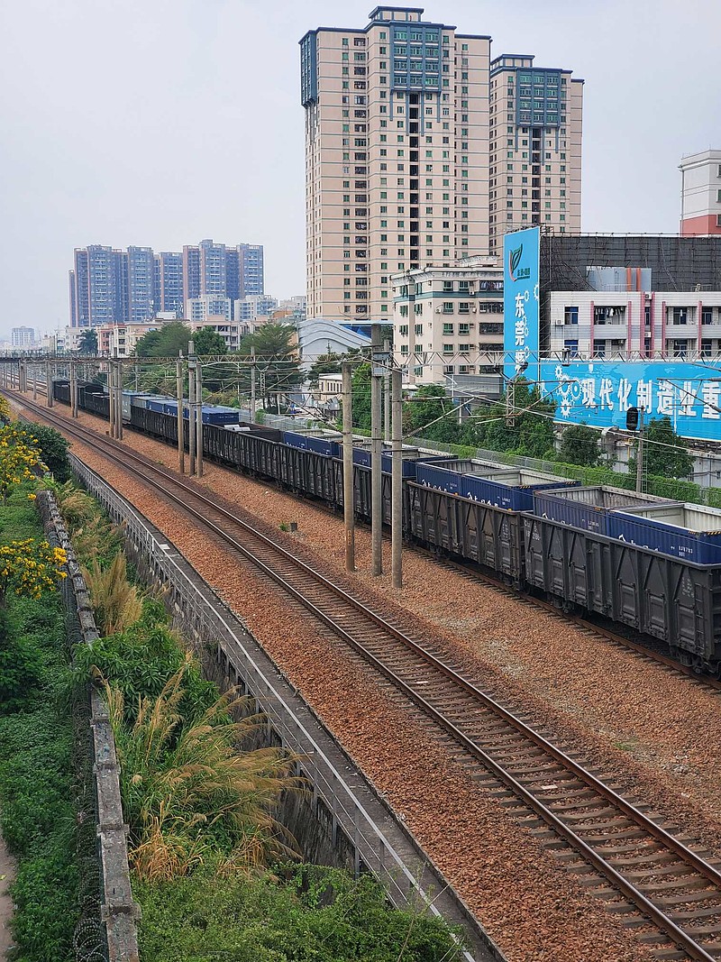 台铁太鲁阁号列车发生意外令人揪心