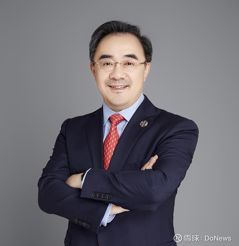 李轶梵加盟华人运通担任首席财务官