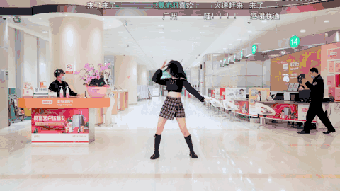 178fa439081cd3d3fd178a8d.gif!raw.gif