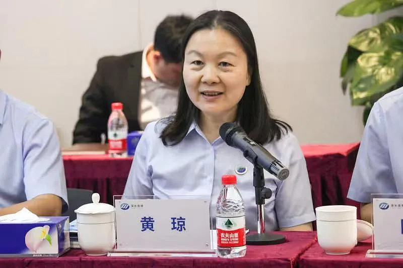 98深水咨询董事长 黄琼黄琼指出,深水咨询成立于1998年,是深圳市