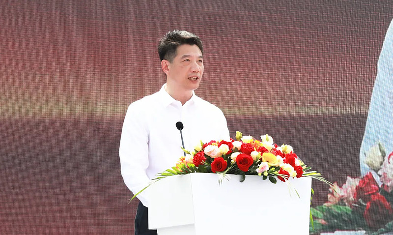 厦门市火炬高新区党工委书记,管委会主任庄荣良对项目参建单位表示