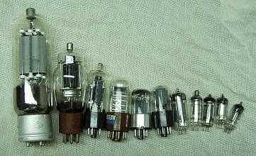 五极管,七极管,大功率发射管等,形成了一个庞大的电子器件家族