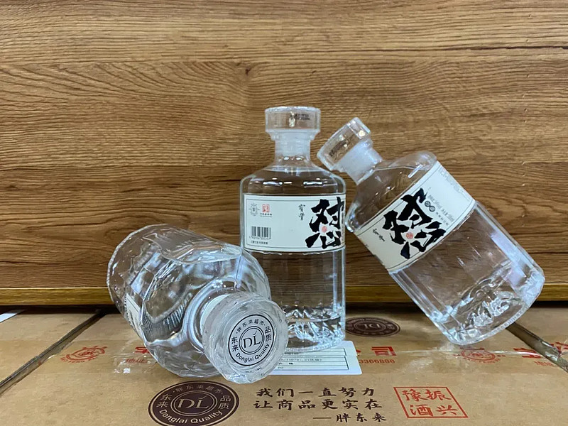 说起胖东来&宝丰的"怼酒",不关注不知道,一关注吓一跳.