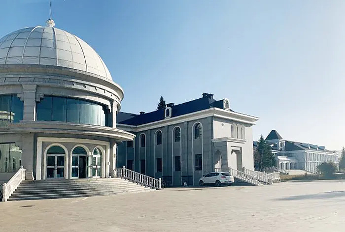 空中草原那拉提美丽秘境中不可能完成的任务60天新疆那拉提宾馆改造