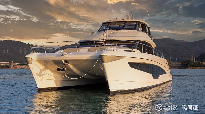 游艇设计新趋势全新旗舰aquila70豪华动力双体游艇