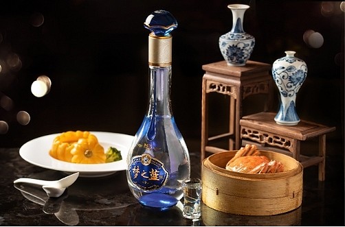 洋河股份用匠心打造梦之蓝手工班高品质稀缺好酒