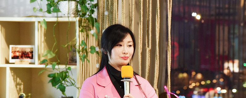 来源:公众号id:舍德智慧链接:网页链接{炒单女神"侯婷婷:每一单"