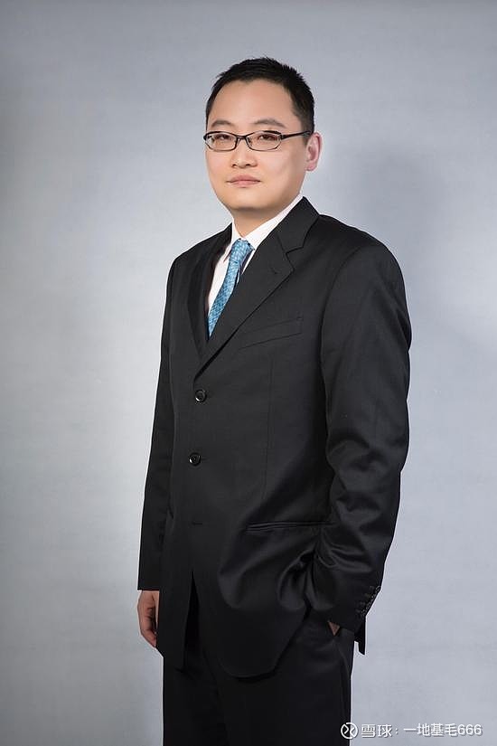 三七互娱##谢治宇##乔迁#【明星基金经理"爱股"股价接近腰斩!