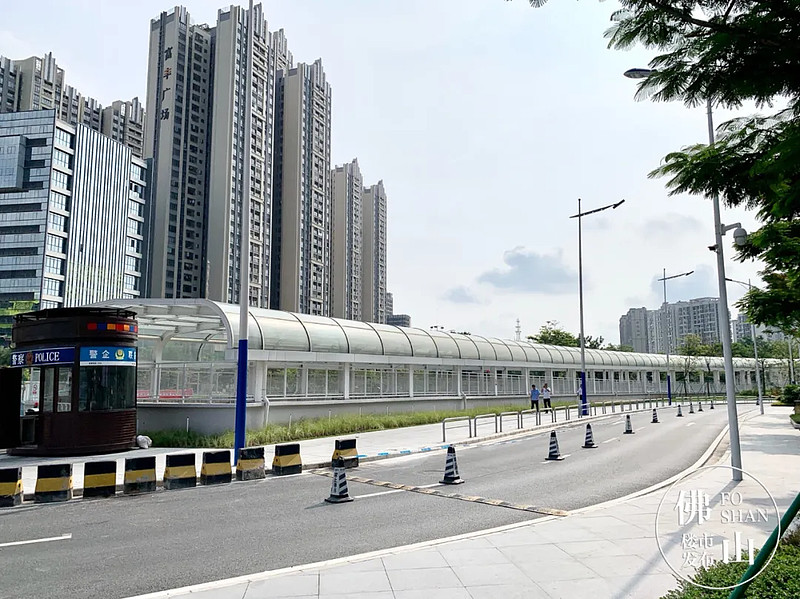 直击南海有轨电车首段开通8年房价涨288平洲的快乐你敢想