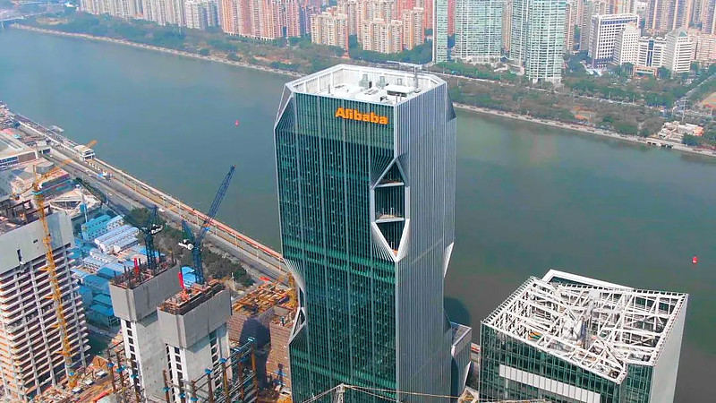 广州城投湾区金融港高净值藏级写字楼为企业打造专属楼顶logo广告位