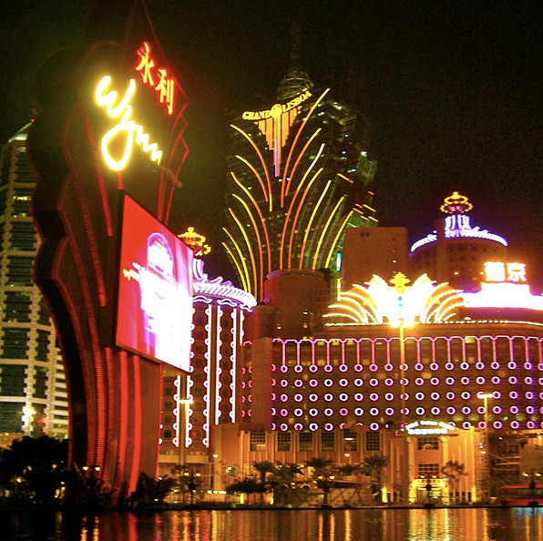 摩通料澳门对赌业监管趋严下调多只濠赌股评级